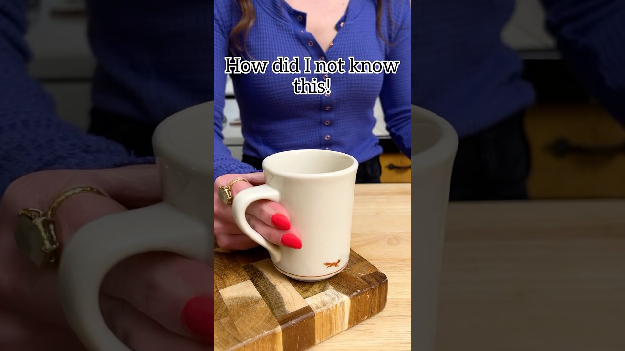 Apparently the handle size tells how many ounces the mug can hold! #mugs #cups #coffee #tea
