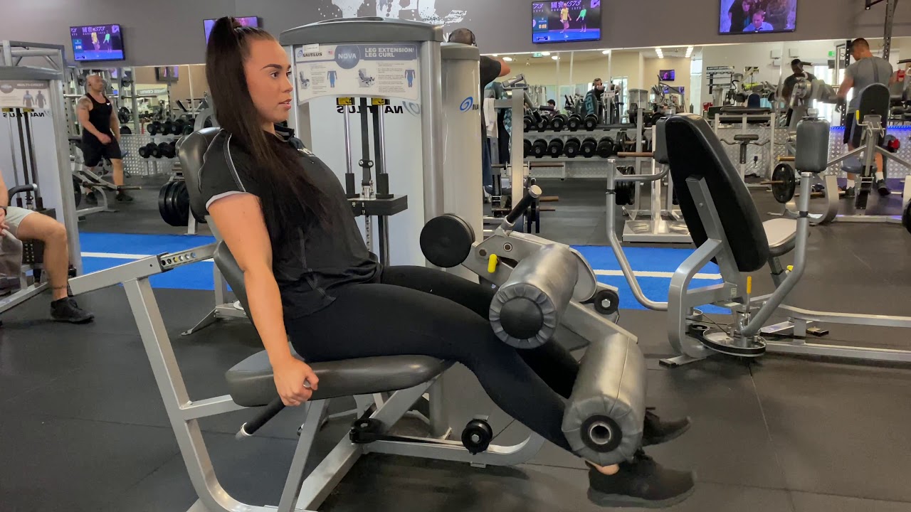 Leg Extension and Leg Curl - Machine Demo
