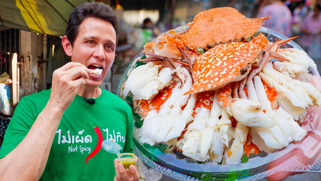 Thai Street Food - $1 FOOD at Traditional Market in Bangkok!! (ft. Nick DiGiovanni)