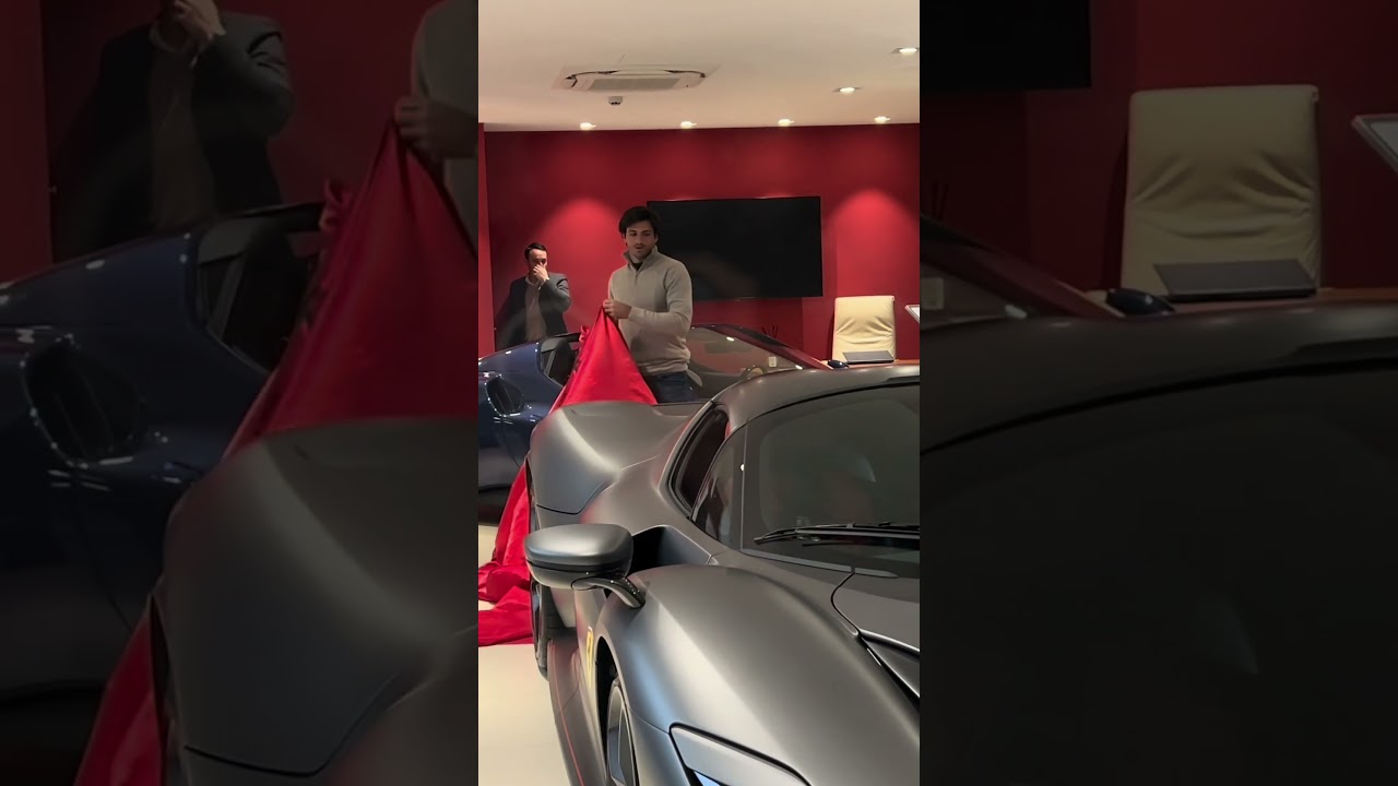 Ex-Ferrari F1 driver Carlos Sainz takes delivery of his $4 million Daytona SP3 #f1 #formula1 #sainz
