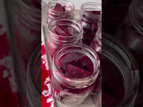 The best, easiest recipe for pickled beets! #picklerecipe #canning #beets #recipe #preserving